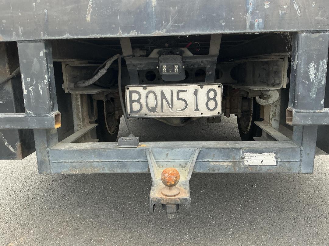 Photo '20' of Isuzu ELF Flat Deck Photo '20' of Isuzu ELF Flat Deck