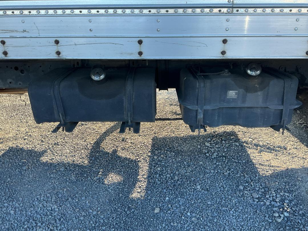 Photo '26' of Isuzu Forward Other Truck Photo '26' of Isuzu Forward Other Truck