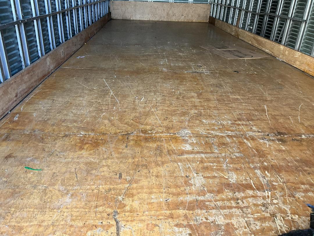 Photo '32' of Isuzu Forward Other Truck Photo '32' of Isuzu Forward Other Truck