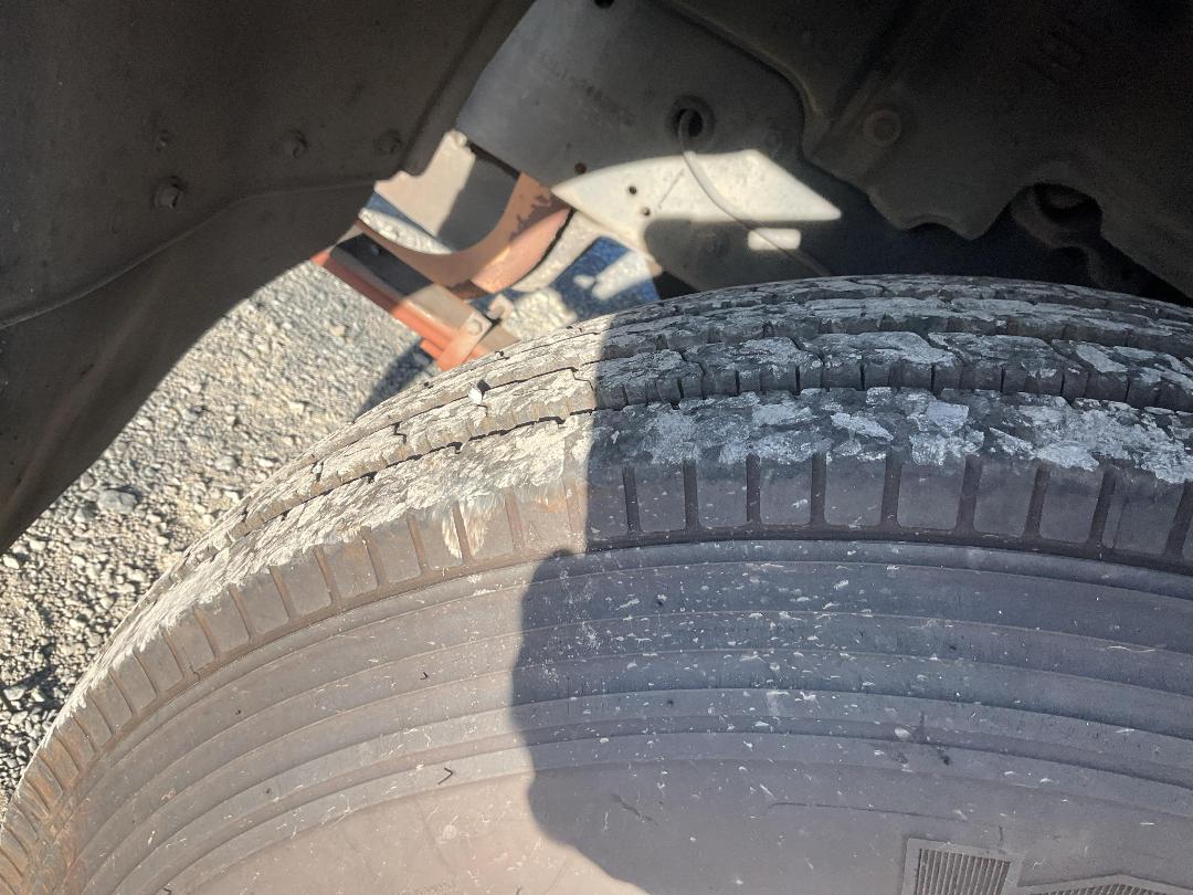 Photo '41' of Isuzu Forward Other Truck Photo '41' of Isuzu Forward Other Truck