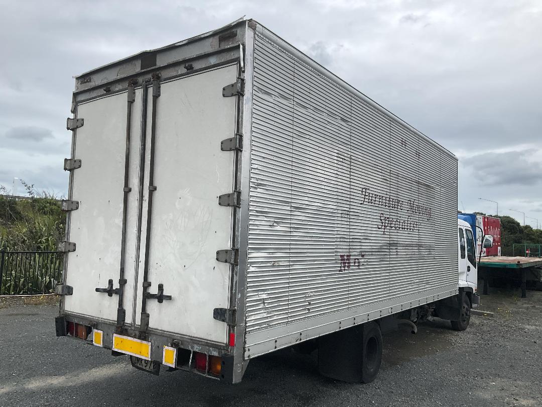 Photo '4' of Isuzu Forward Other Truck Photo '4' of Isuzu Forward Other Truck