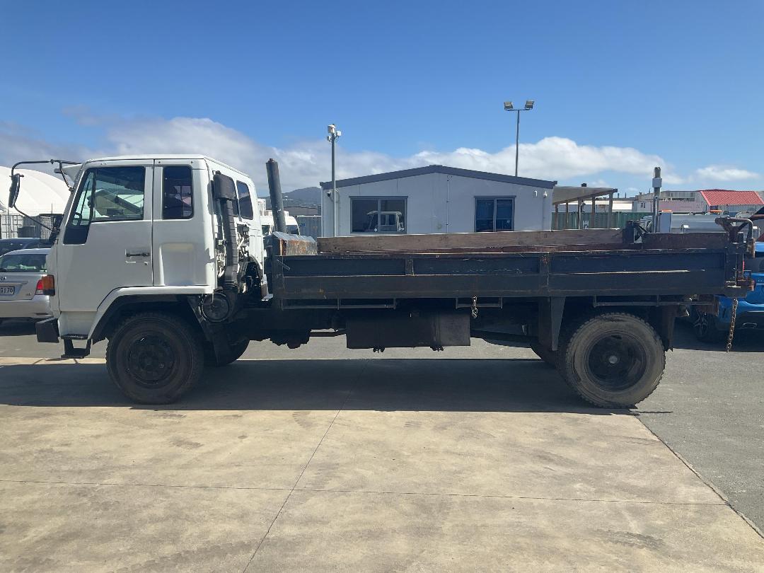 Photo '9' of Isuzu FSR600 Tipper Photo '9' of Isuzu FSR600 Tipper