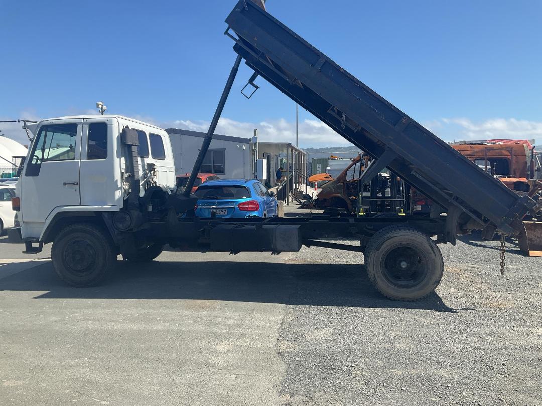 Photo '10' of Isuzu FSR600 Tipper Photo '10' of Isuzu FSR600 Tipper