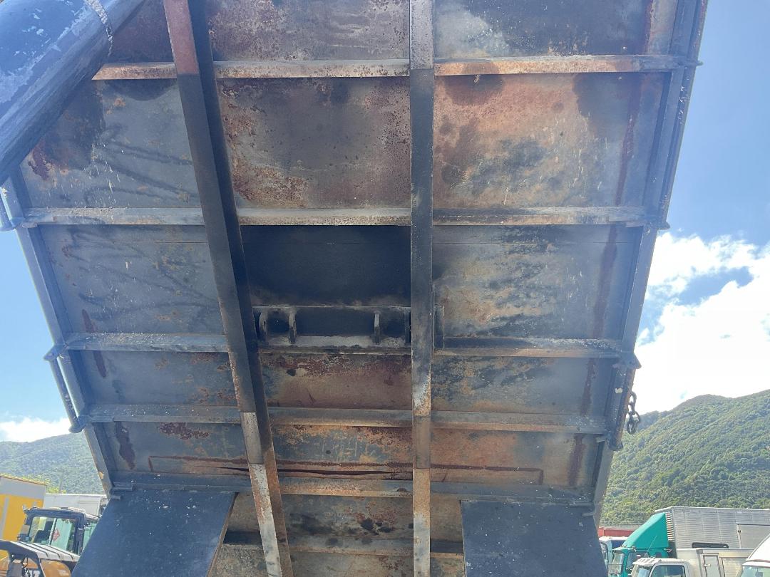 Photo '36' of Isuzu FSR600 Tipper Photo '36' of Isuzu FSR600 Tipper