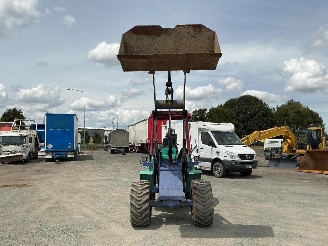 Photo '25' of Komatsu WA40-3 Wheel Loader Photo '25' of Komatsu WA40-3 Wheel Loader