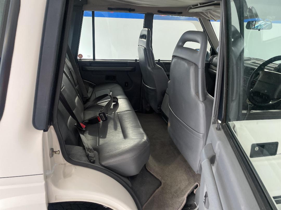 Photo '20' of Land Rover Discovery