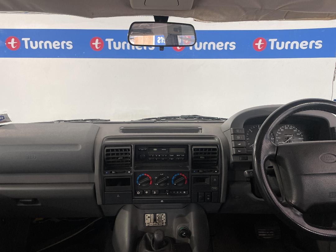 Photo '17' of Land Rover Discovery