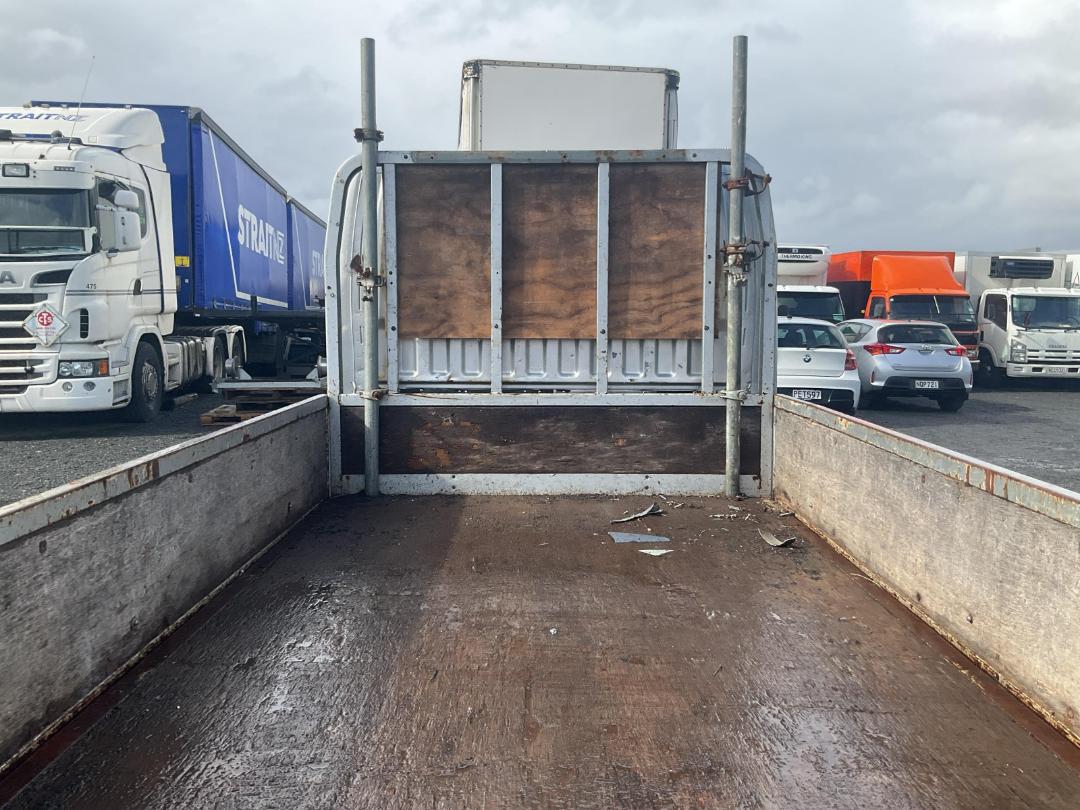 Photo '20' of Nissan Atlas 200 Flat Deck