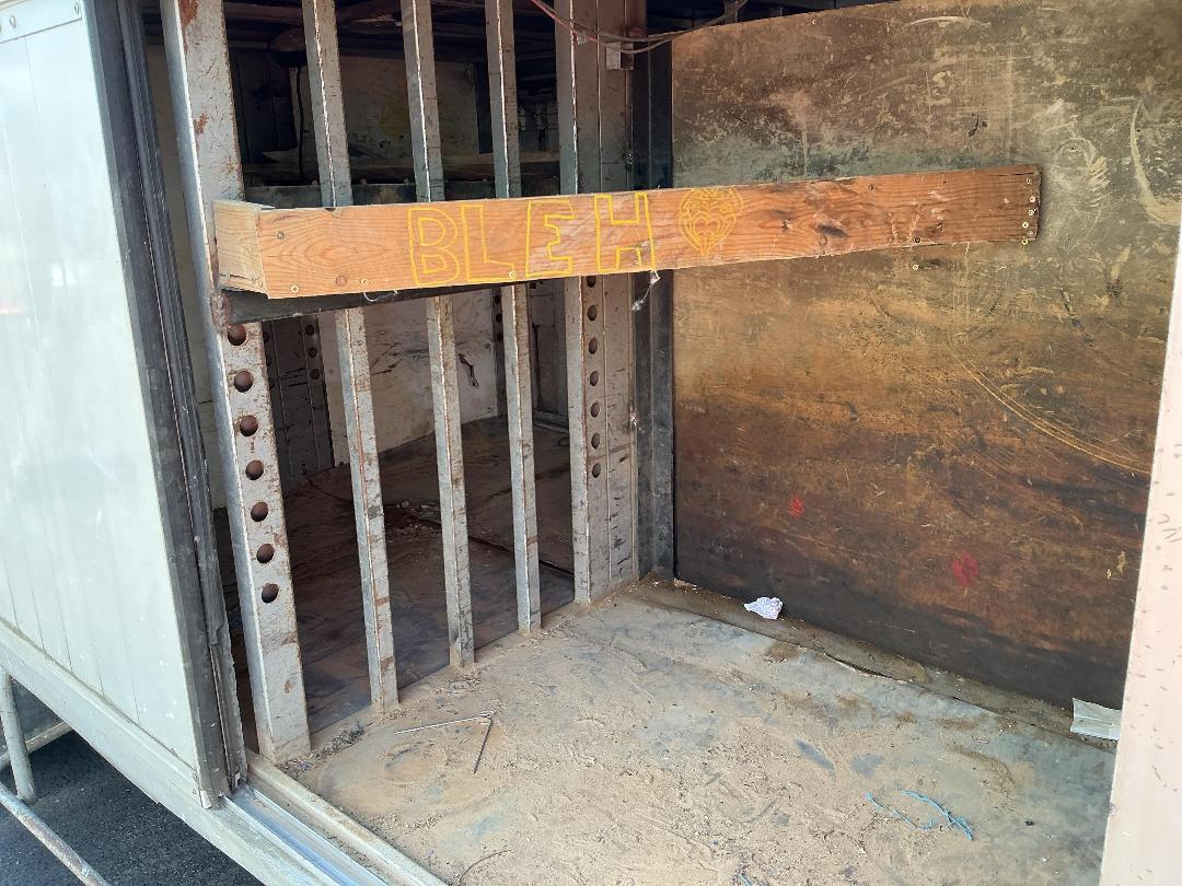 Photo '19' of Nissan Atlas 200 Box Body Photo '19' of Nissan Atlas 200 Box Body