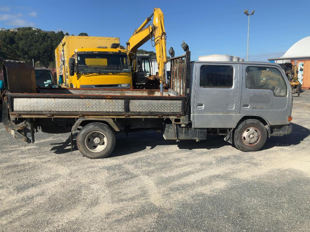 Photo '3' of Nissan Atlas 200 Flat Deck