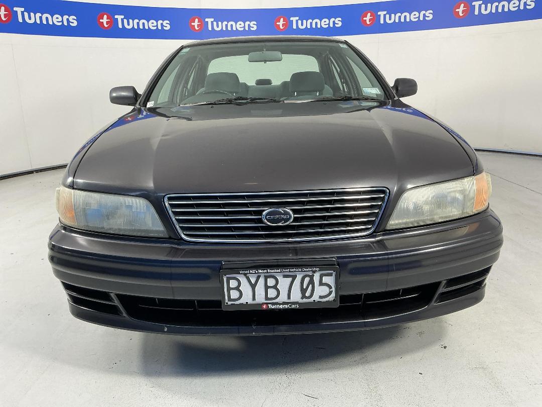 Photo '2' of Nissan Cefiro