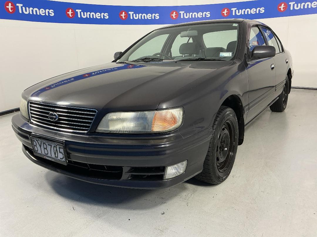 Photo '4' of Nissan Cefiro