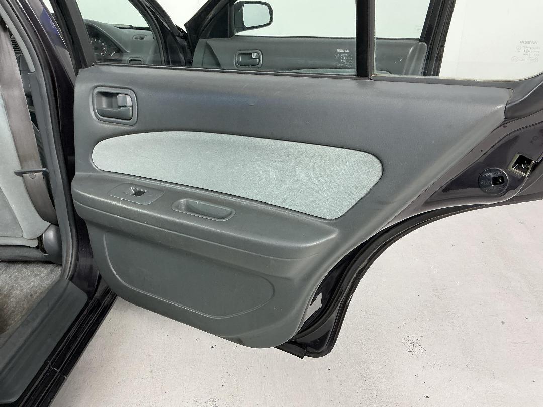 Photo '19' of Nissan Cefiro