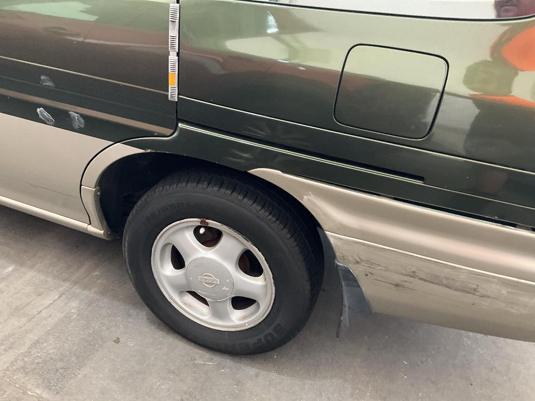 Photo '10' of Nissan Prairie Photo '10' of Nissan Prairie