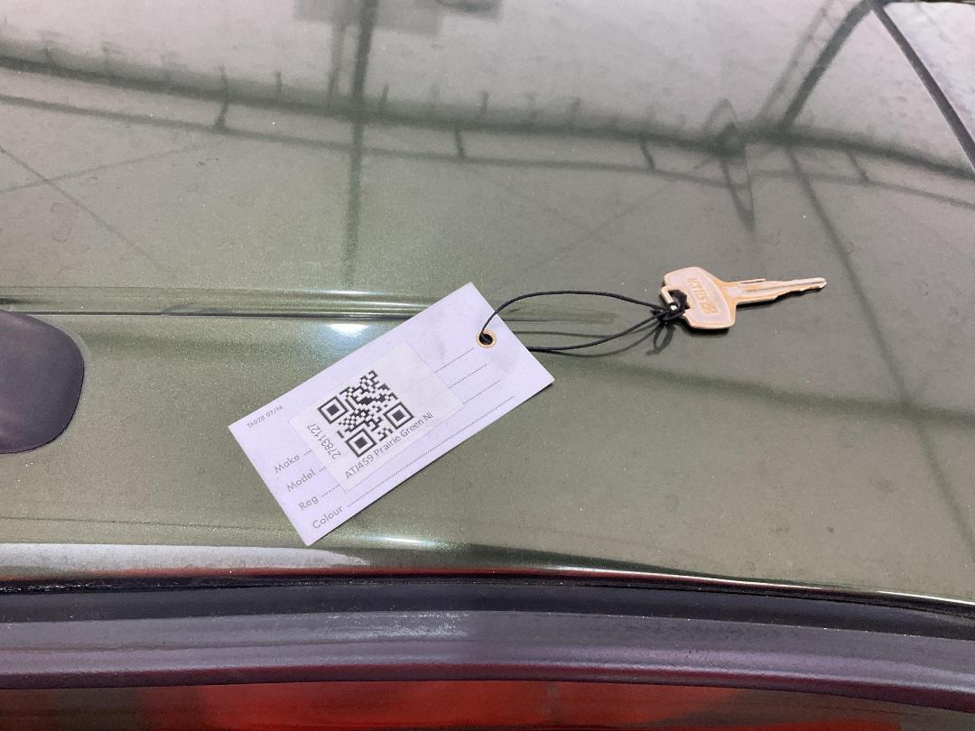 Photo '20' of Nissan Prairie Photo '20' of Nissan Prairie