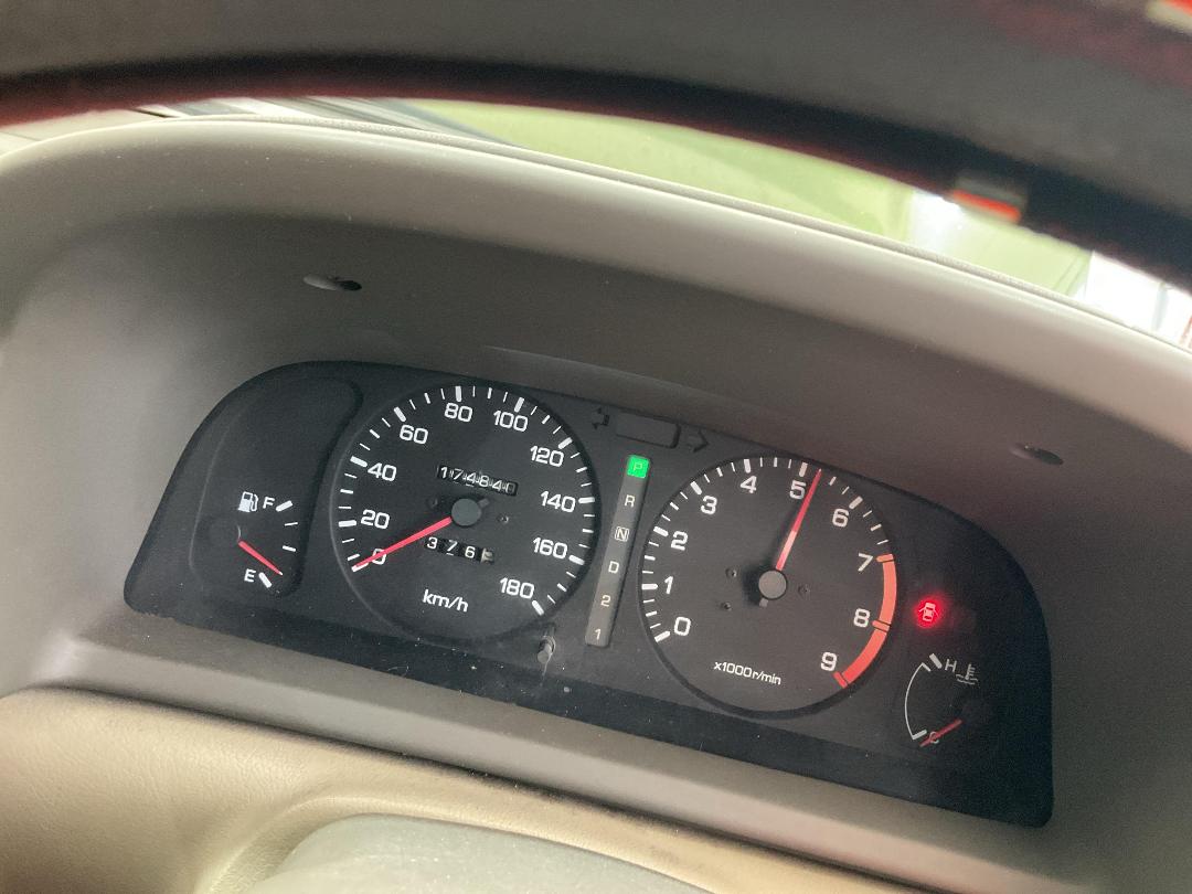 Photo '19' of Nissan Prairie Photo '19' of Nissan Prairie