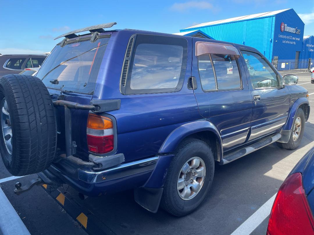 Photo '7' of Nissan Terrano