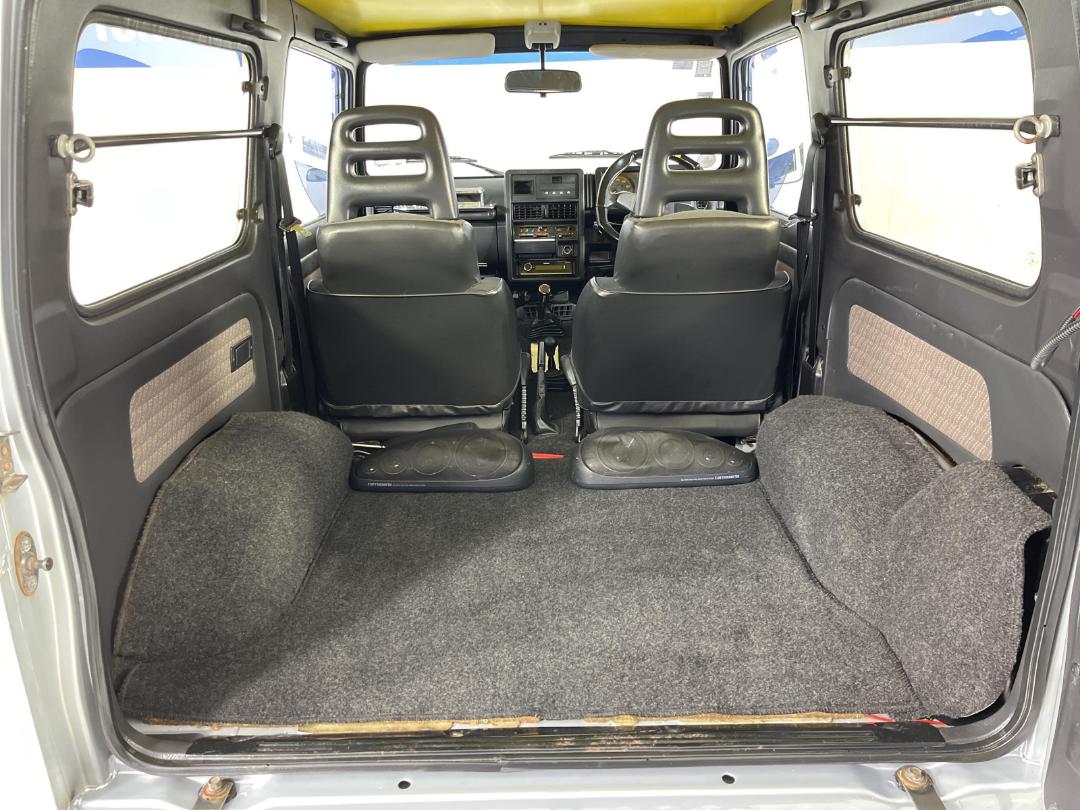 Photo '14' of Suzuki Jimny