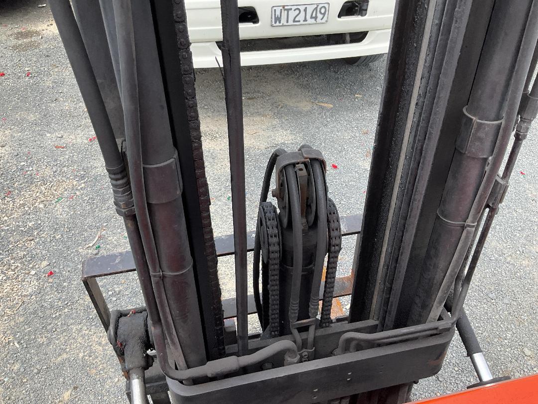 Photo '17' of Toyota 5FB18 Forklift