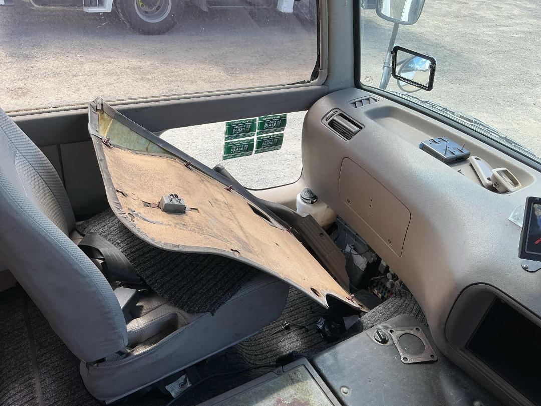 Photo '19' of Toyota Coaster Coach Bus Photo '19' of Toyota Coaster Coach Bus