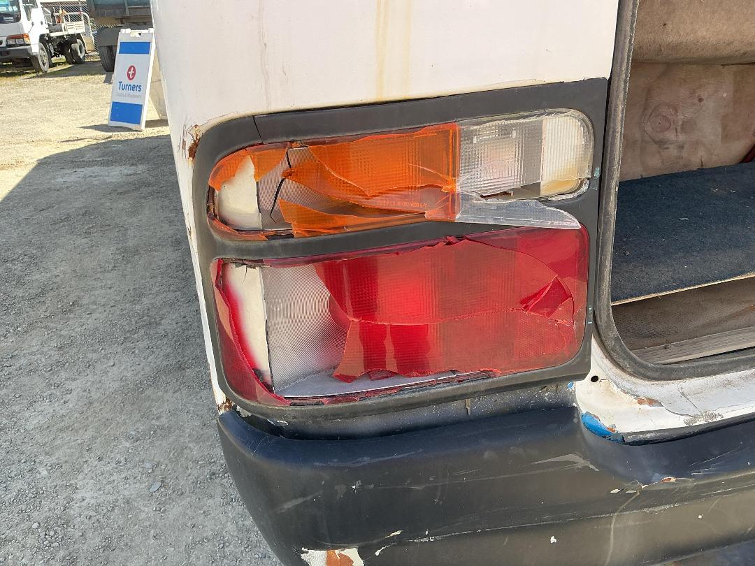 Photo '24' of Toyota Coaster Coach Bus Photo '24' of Toyota Coaster Coach Bus