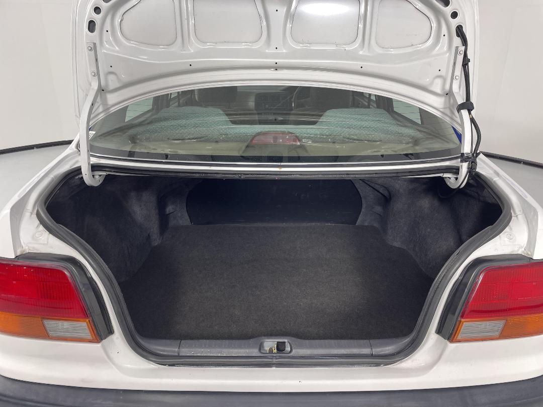 Photo '14' of Toyota Corolla Photo '14' of Toyota Corolla