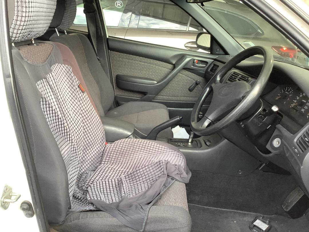 Photo '9' of Toyota Corona GL