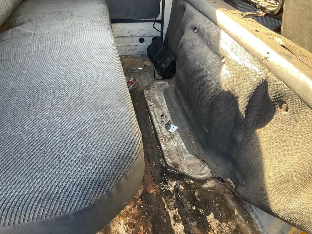 Photo '21' of Toyota Dyna Flat Deck