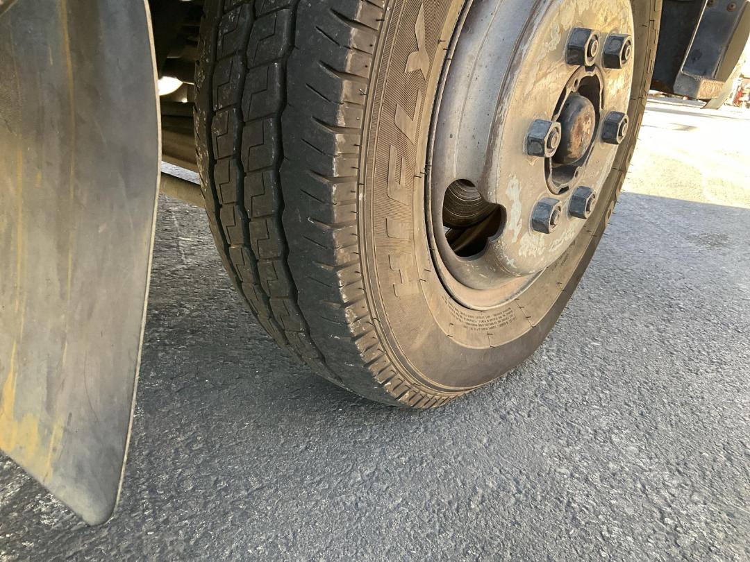 Photo '23' of Toyota Dyna Flat Deck