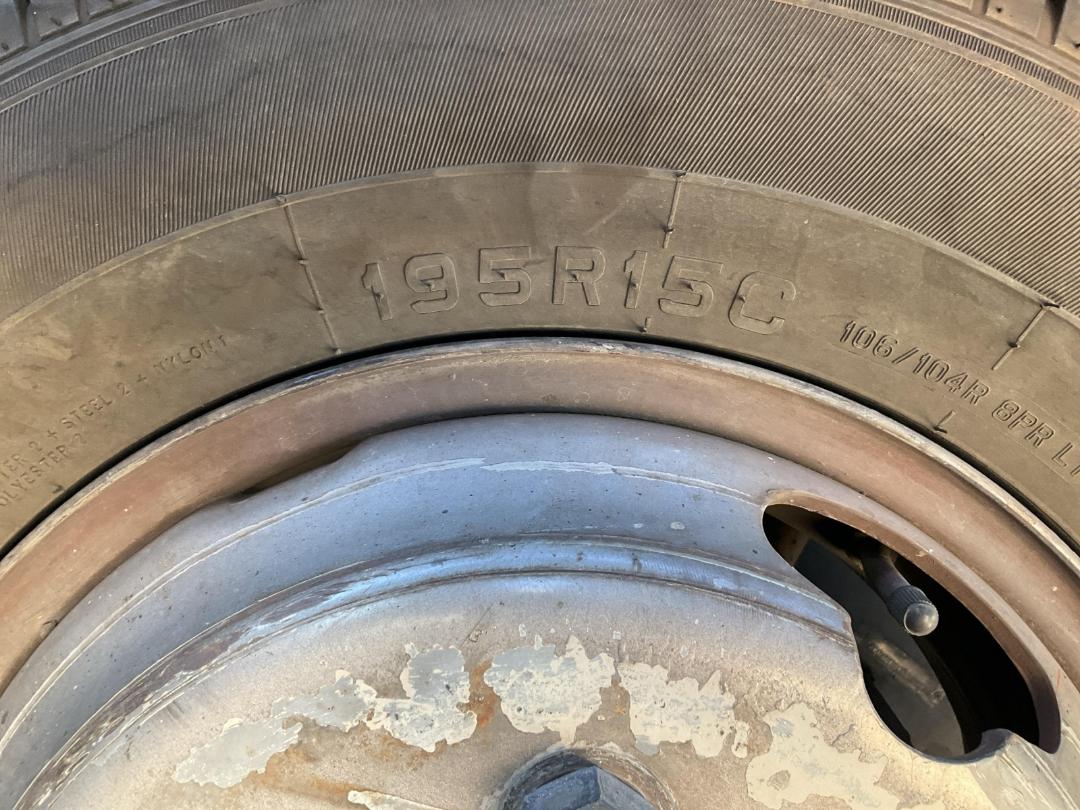 Photo '24' of Toyota Dyna Flat Deck