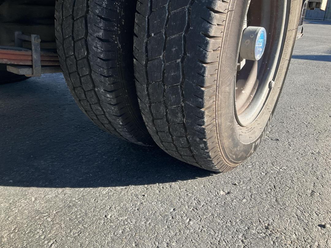 Photo '36' of Toyota Dyna Flat Deck