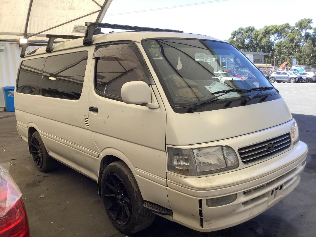 Photo '2' of Toyota Hiace Super Custom Photo '2' of Toyota Hiace Super Custom