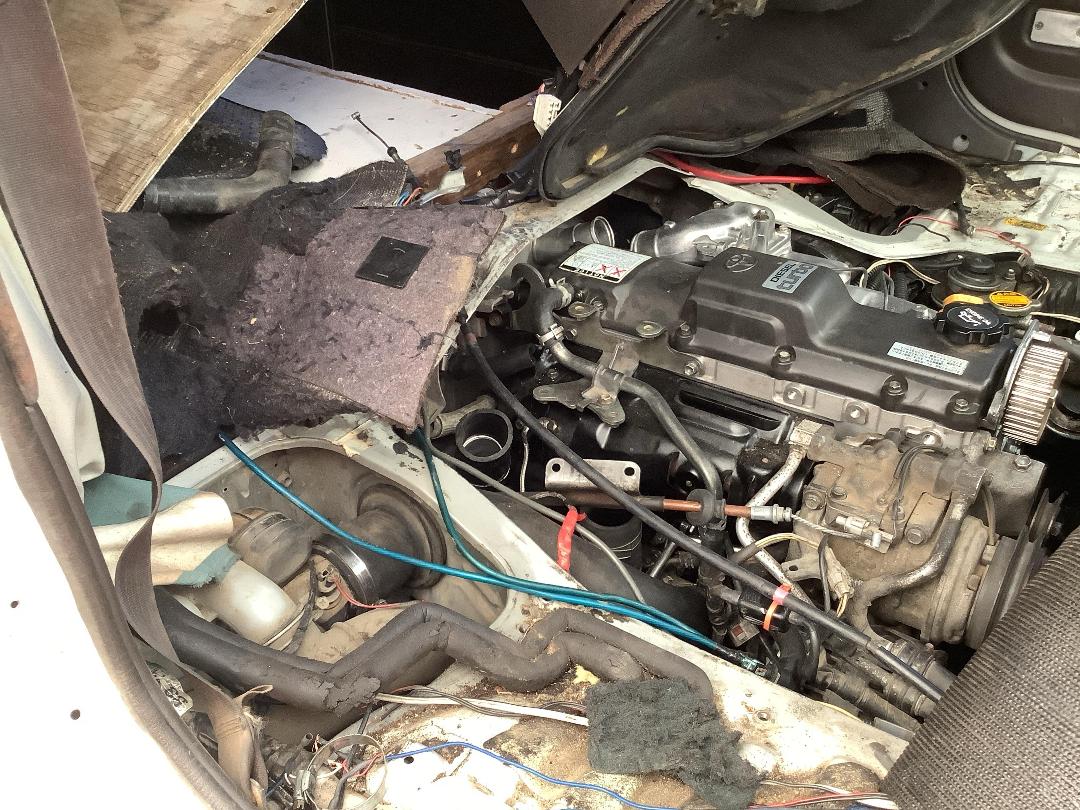 Photo '9' of Toyota Hiace Super Custom Photo '9' of Toyota Hiace Super Custom