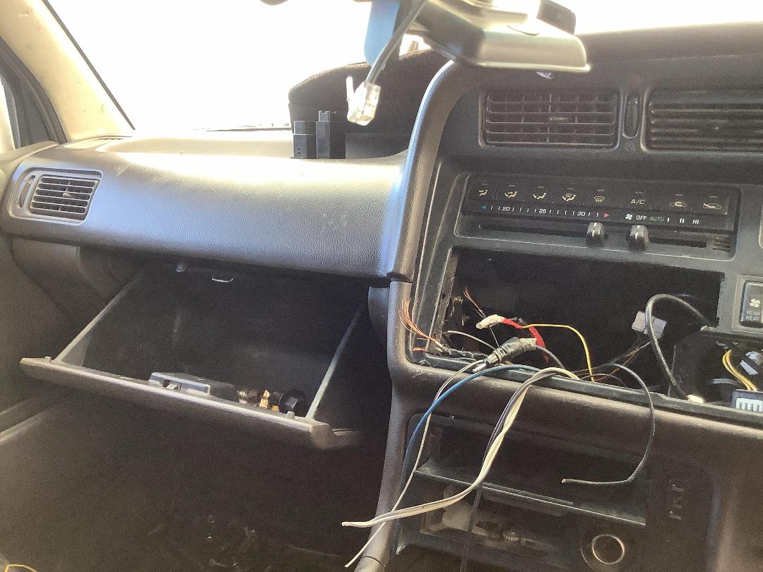 Photo '19' of Toyota Hiace Super Custom Photo '19' of Toyota Hiace Super Custom