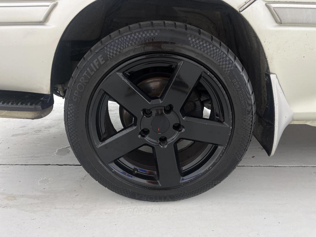 Photo '10' of Toyota Hiace