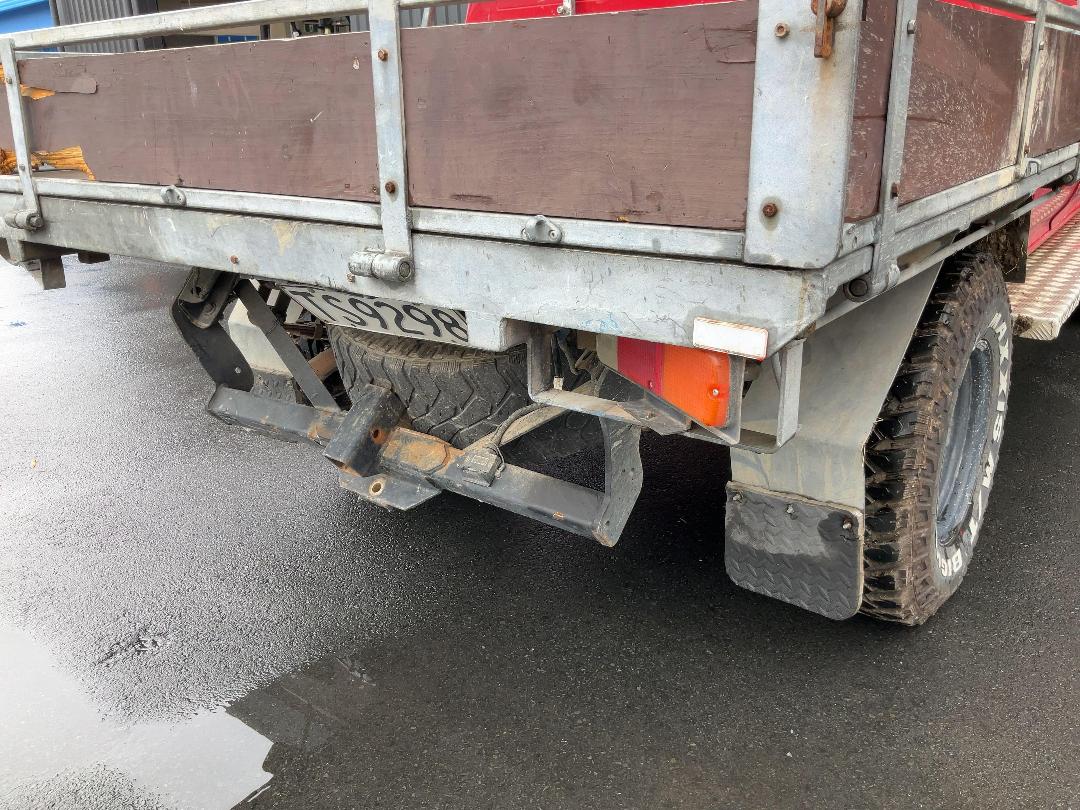 Photo '14' of Toyota Hilux DCB