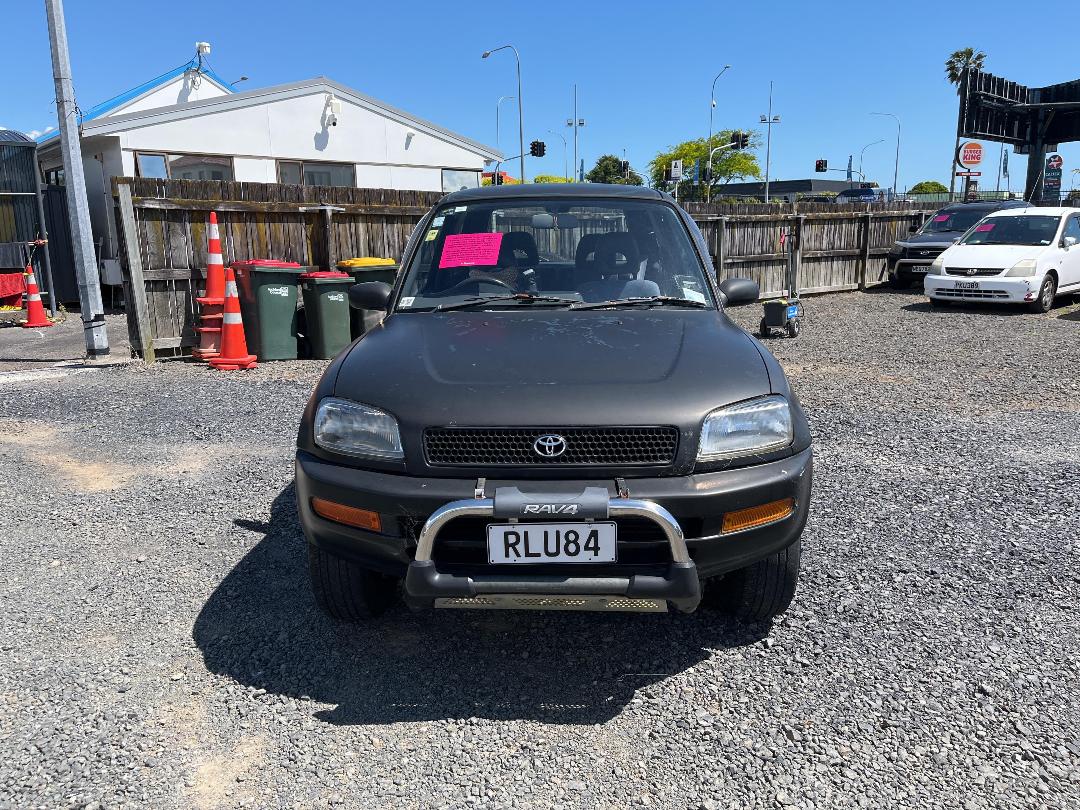 Photo '2' of Toyota Rav4 J