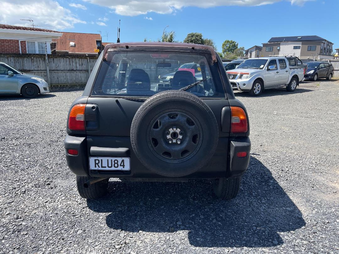 Photo '6' of Toyota Rav4 J