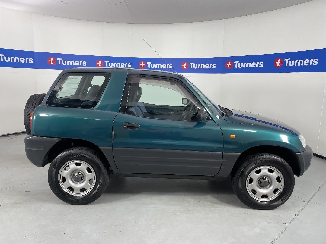 Photo '23' of Toyota Rav4 Photo '23' of Toyota Rav4