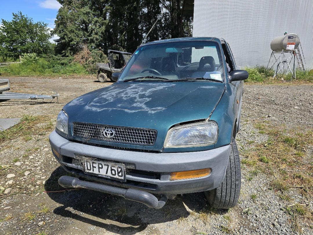 Photo '2' of Toyota Rav4