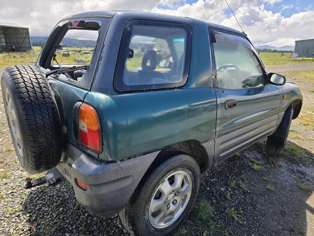 Photo '3' of Toyota Rav4