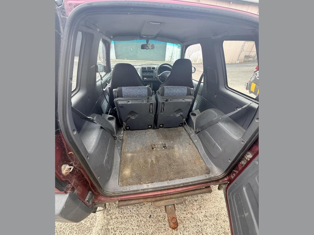 Photo '8' of Toyota Rav4 J