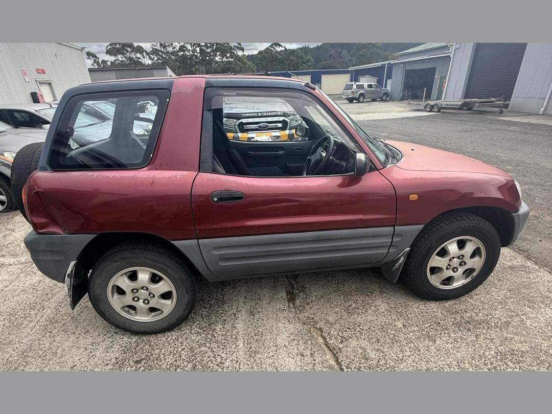 Photo '2' of Toyota Rav4 J