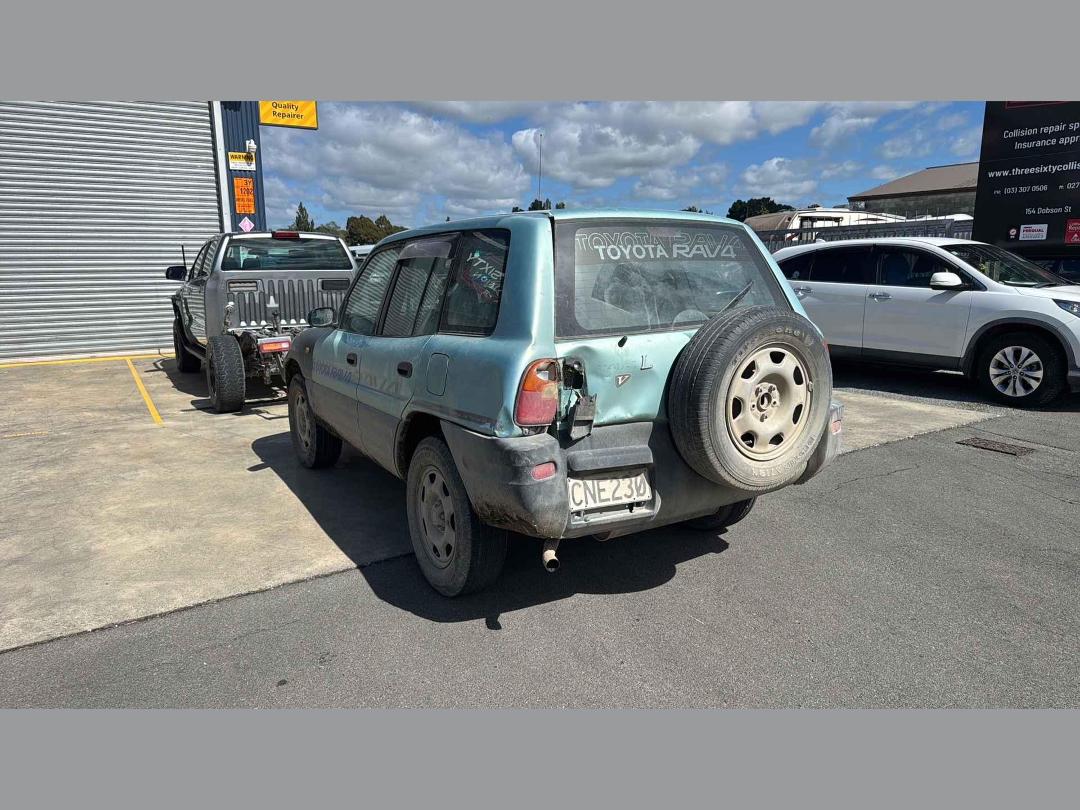 Photo '3' of Toyota Rav4