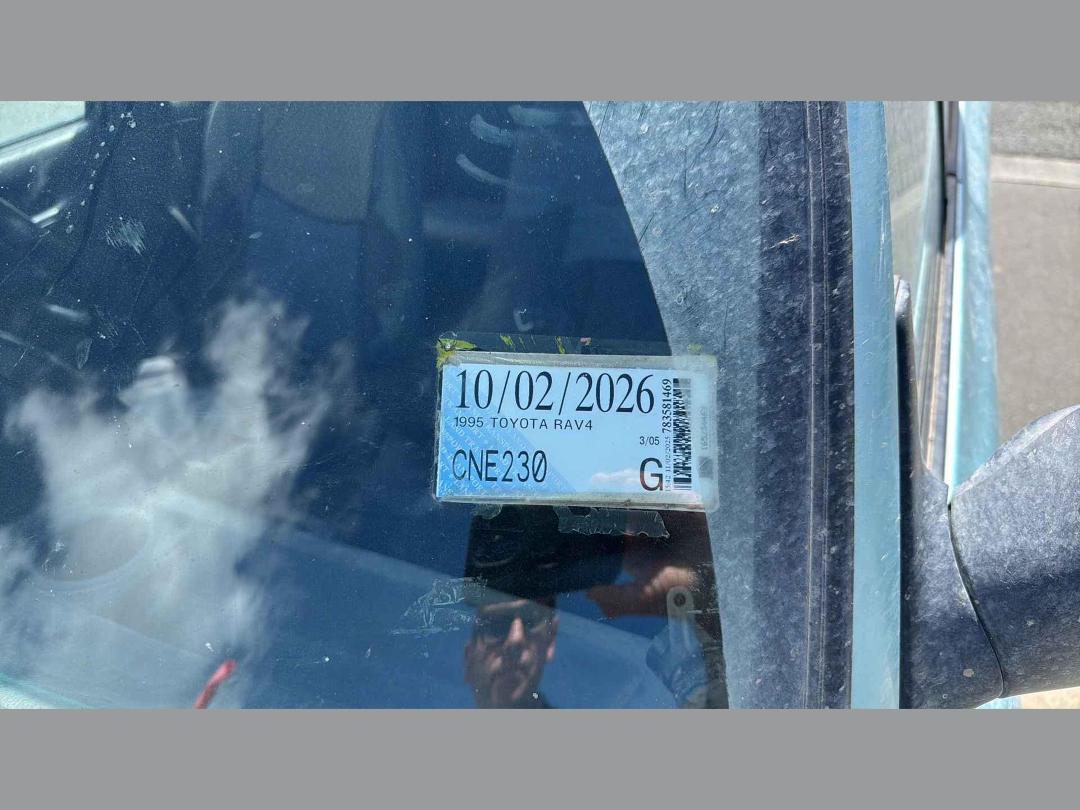 Photo '14' of Toyota Rav4