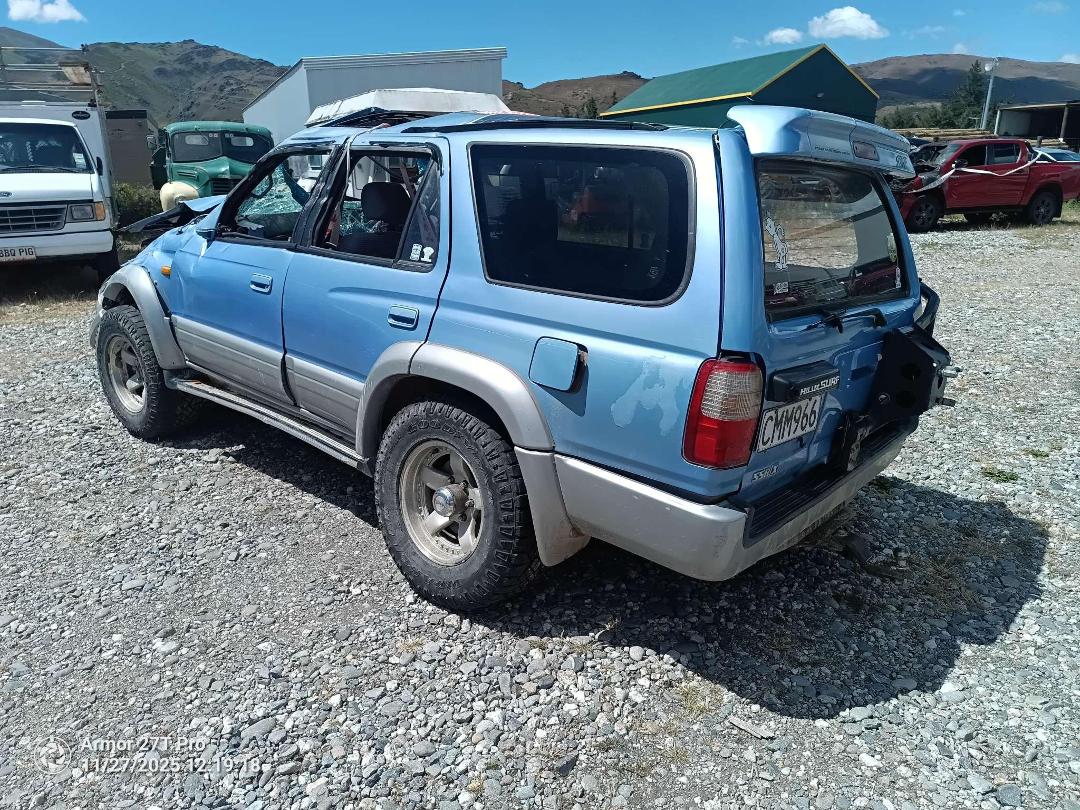 Photo '5' of Toyota Surf Photo '5' of Toyota Surf