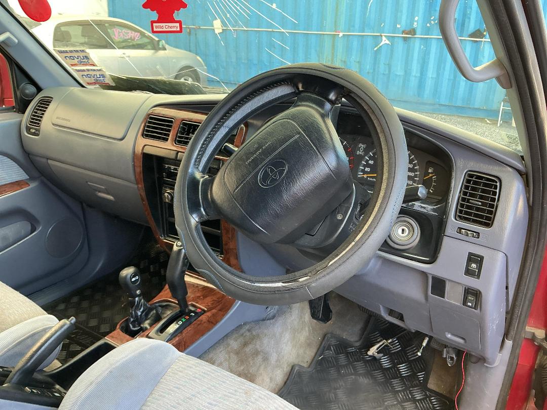 Photo '25' of Toyota Surf Photo '25' of Toyota Surf