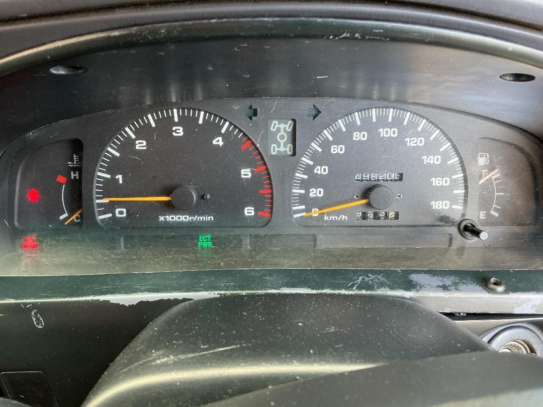 Photo '27' of Toyota Surf Photo '27' of Toyota Surf