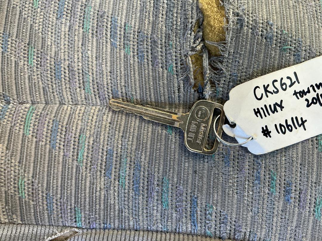 Photo '26' of Toyota Surf Photo '26' of Toyota Surf