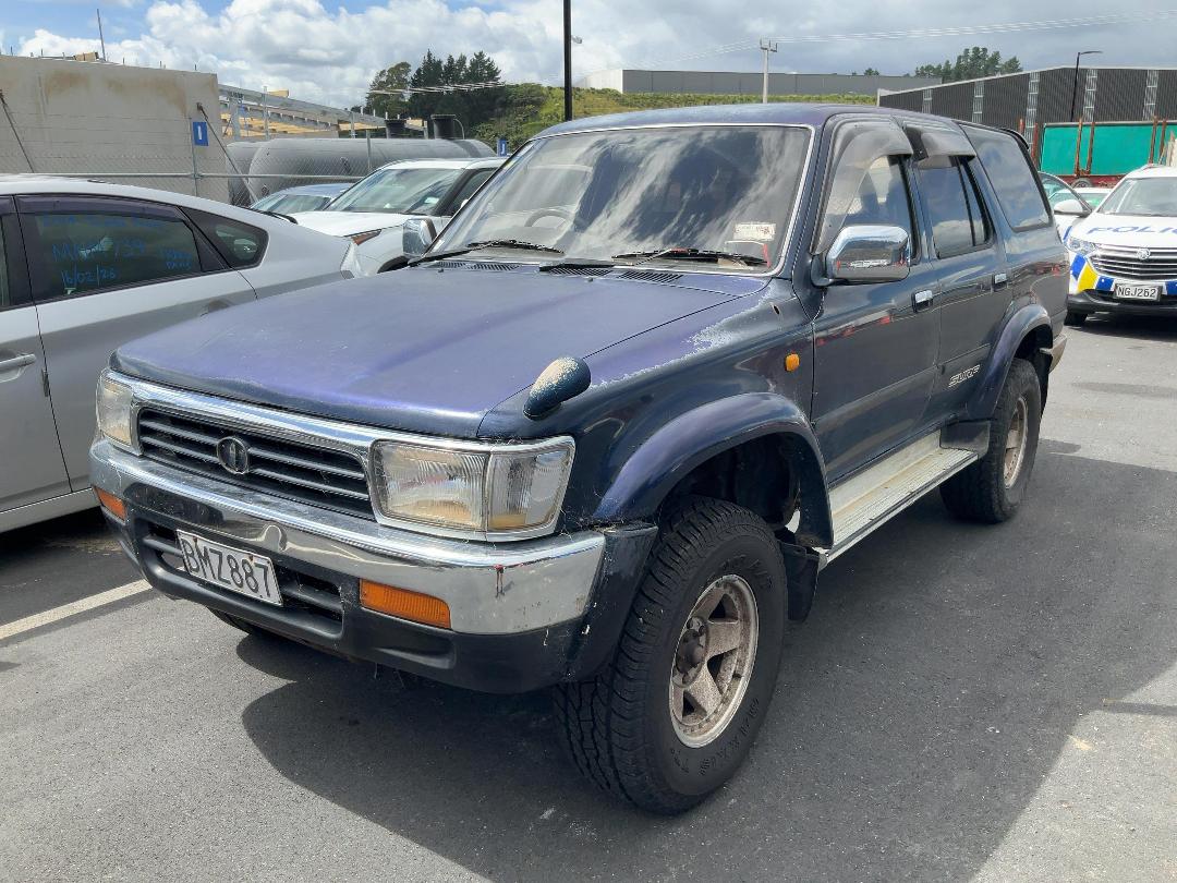 Photo '3' of Toyota Surf